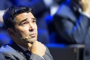 德科:我们目前的阵容比上赛季强,如今顶尖球员都渴望加盟巴萨