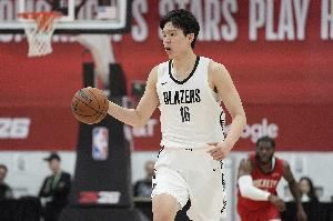 杨瀚森:相比CBA NBA更注重细节技战术 最大的困难是适应球队节奏